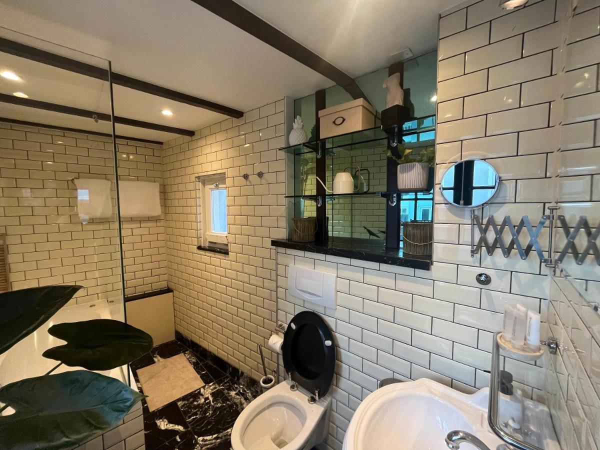 אמסטרדם The Enlightened House Luxury Suites מראה חיצוני תמונה