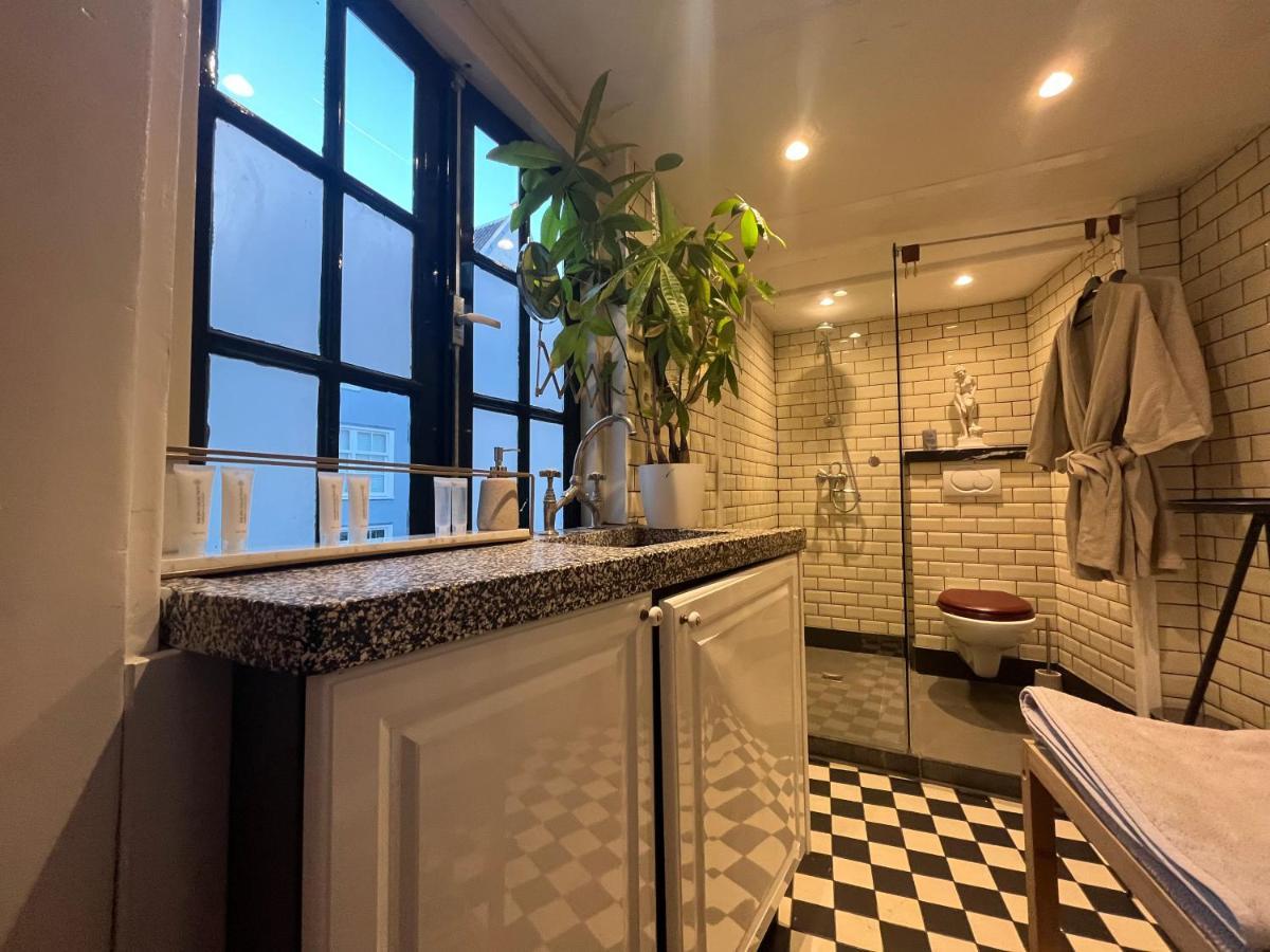 אמסטרדם The Enlightened House Luxury Suites מראה חיצוני תמונה